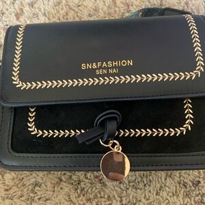 Cross body bag